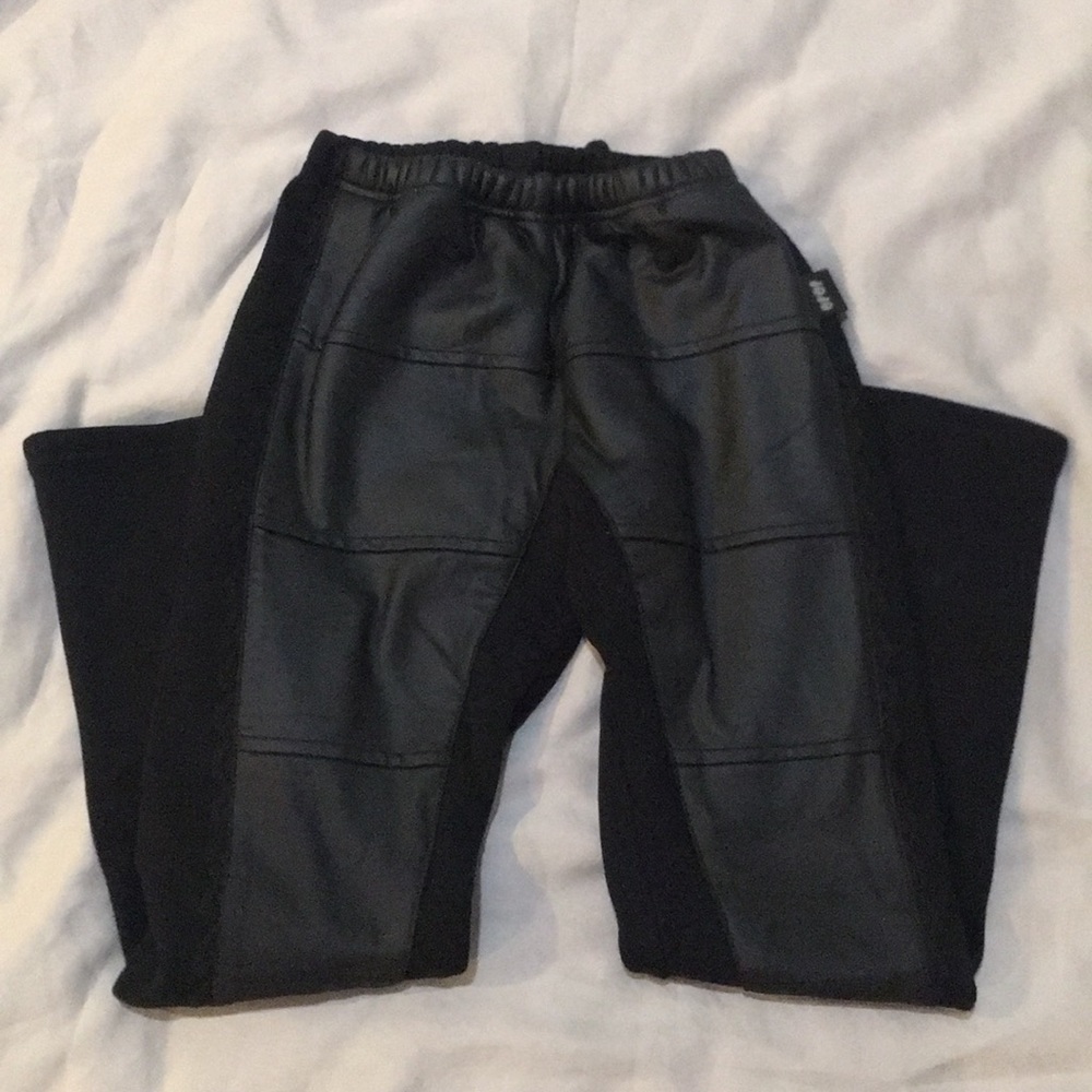 Thick Winter Leggings with lace embroideries